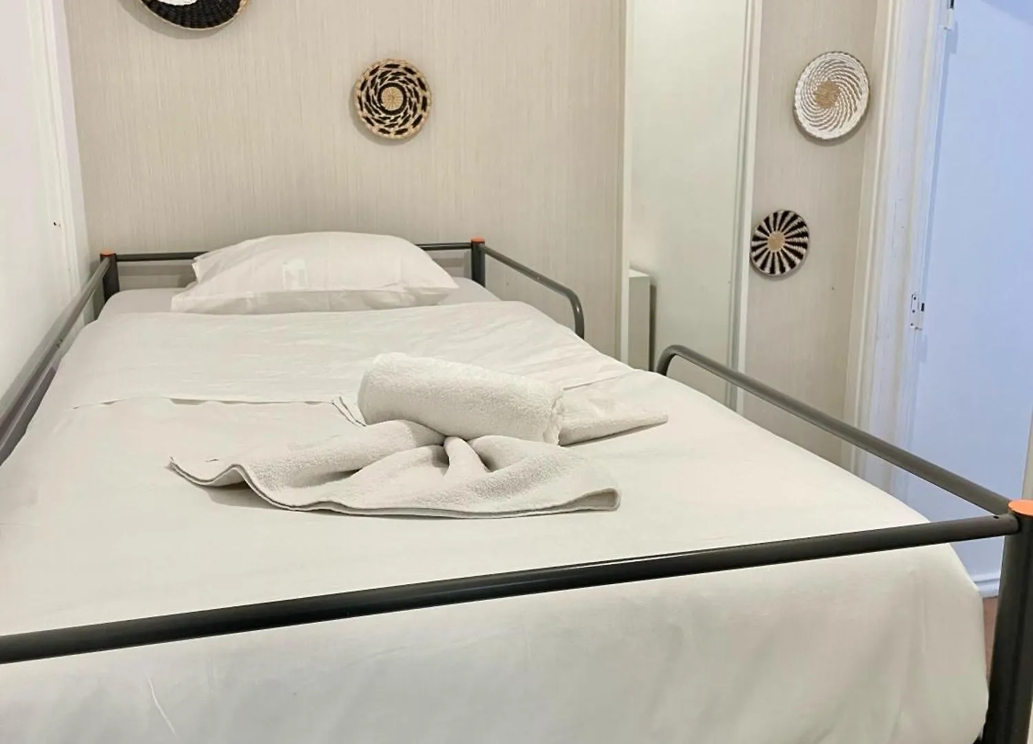 Lisboa Aconchego Proximo Ao Aeroporto Hotel Gæstehus